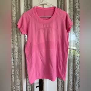 Lululemon Swiftly Tech short sleeve🎀
